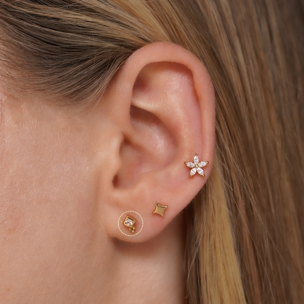 Joy Flatback Stud Earring